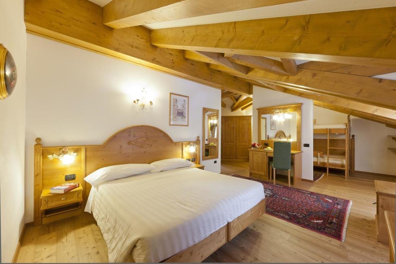 Hotel Rosa Degli Angeli Пейо Фонти Екстериор снимка